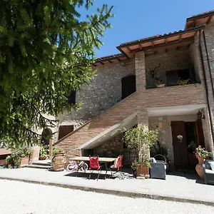 Podere Caldaruccio La Pineta , Bosco (Umbria) Italia